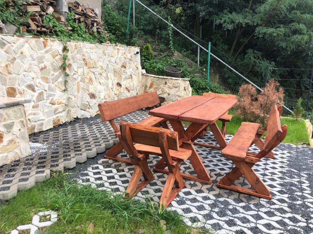 Apartman - D - Vyhlidka Nad Rekou Zdiby المظهر الخارجي الصورة